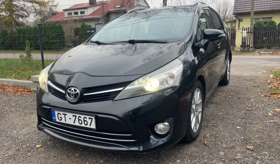 Toyota Verso